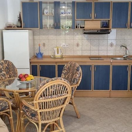 Apartmani Karla Baška Exterior foto