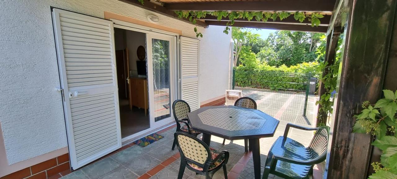 Apartmani Karla Baška Exterior foto
